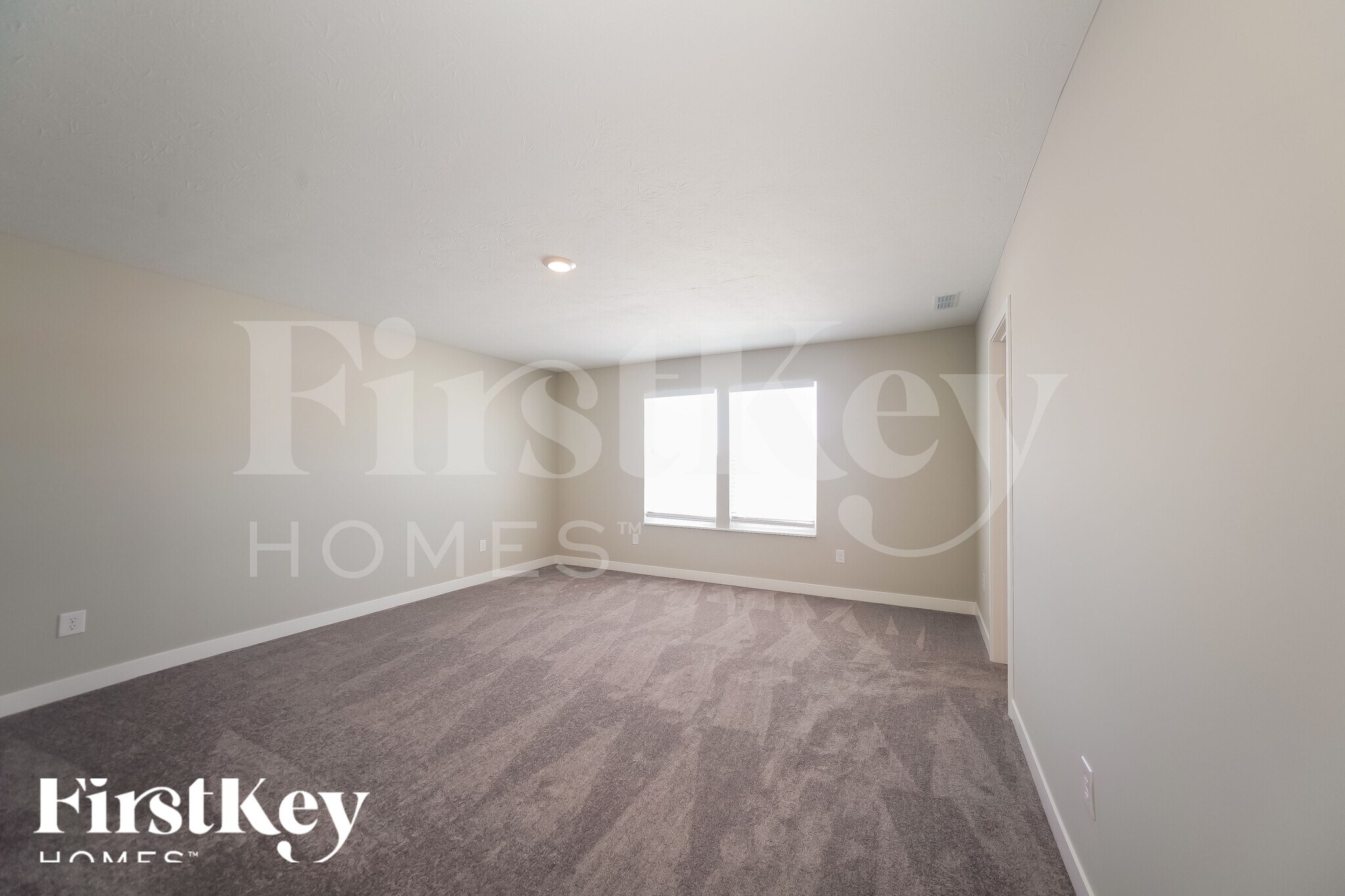 Building Photo - 2285 S Bingham Pl