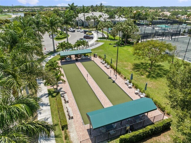 Building Photo - 10135 Colonial Country Club Blvd