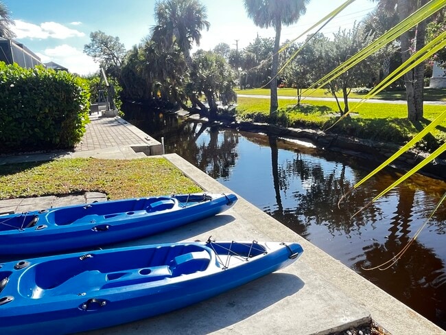 Building Photo - 27251 Patrick St