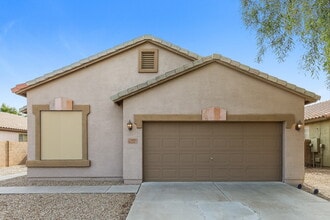 Building Photo - 9451 W Ross Ave