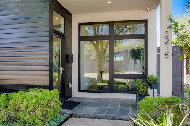 Building Photo - 2215 Madera St