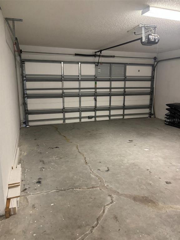 Building Photo - 2222 Champlain Ave