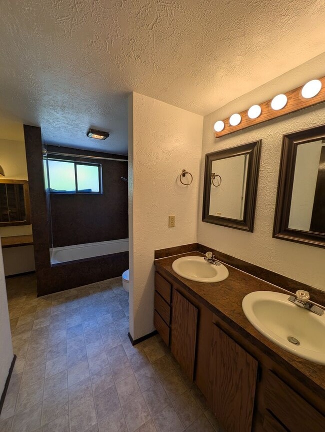 Building Photo - Well Kept Port Orchard Charmer with Stellar Seattle View, Available Now!