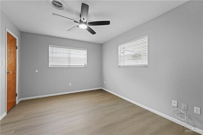 Building Photo - 401 N 41st St