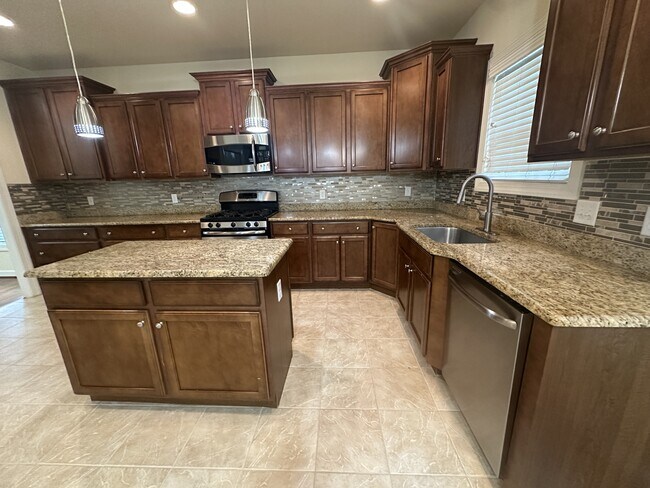 Building Photo - 320 Whitehurst Landing