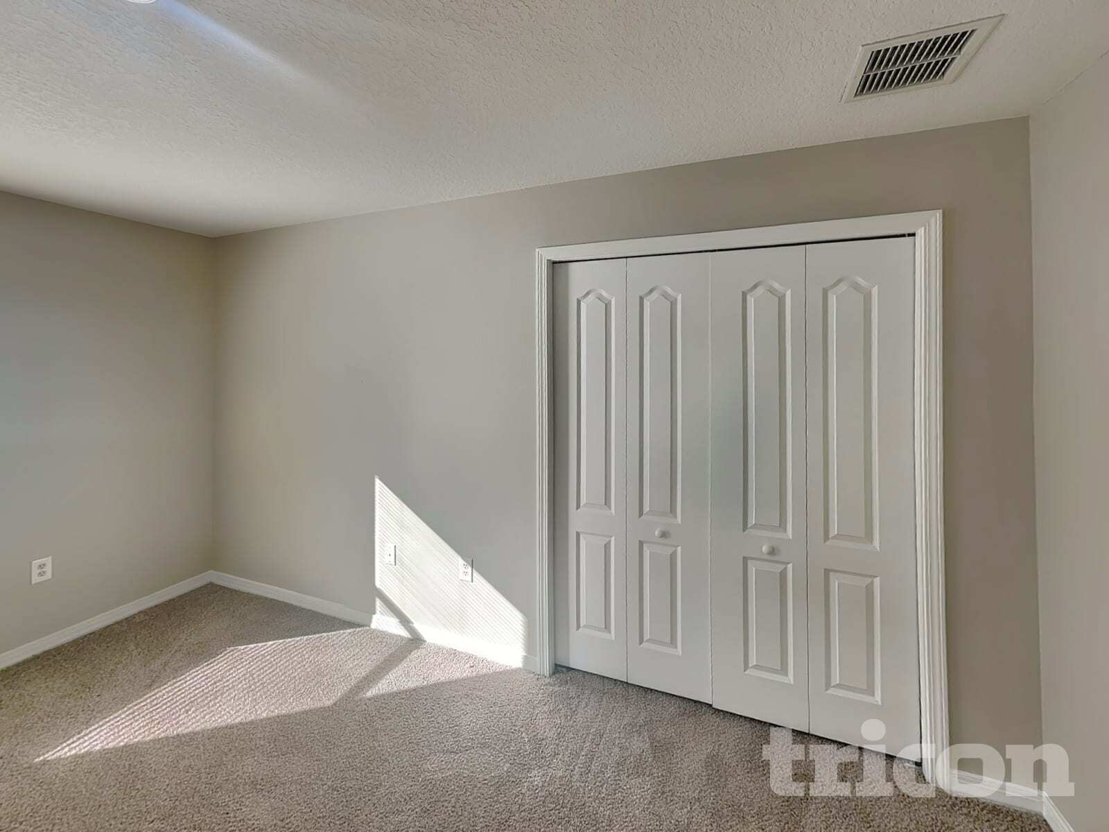 Building Photo - 1181 Creekview Ct