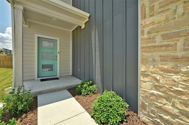 Building Photo - 8133 Linnie Ln
