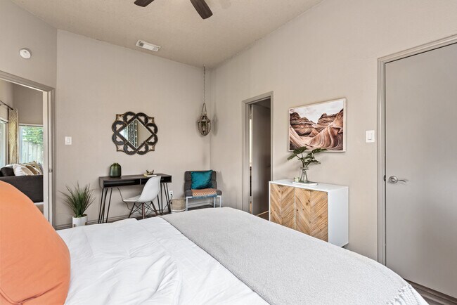 Building Photo - 20514 Blue Beech Dr