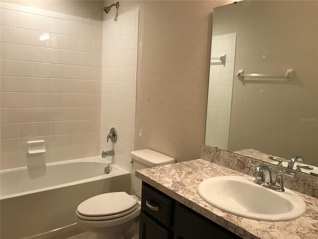 Building Photo - 3338 Pearly Dr