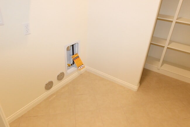 Building Photo - Coming Soon! Single Story 3/2 stunner located at West Haven!