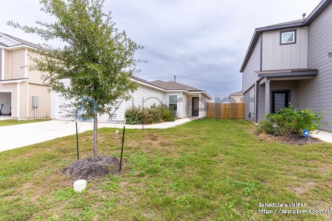 Building Photo - 366 Fairlawn Wy