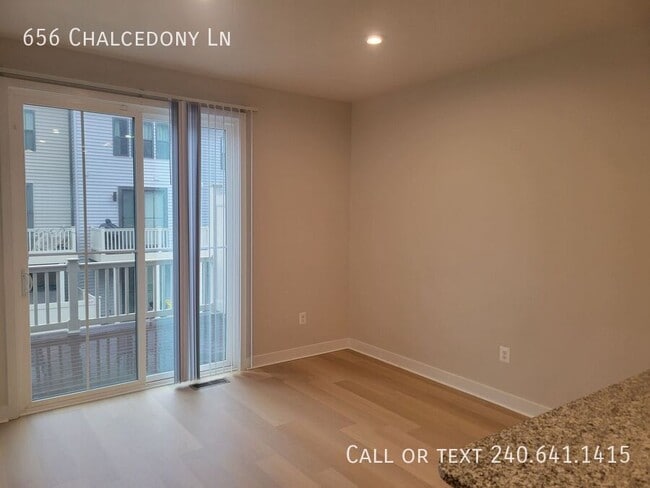 Building Photo - 656 Chalcedony Ln