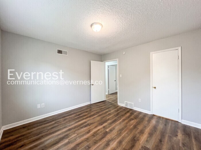 Building Photo - 3409 Kettlebrook Cove