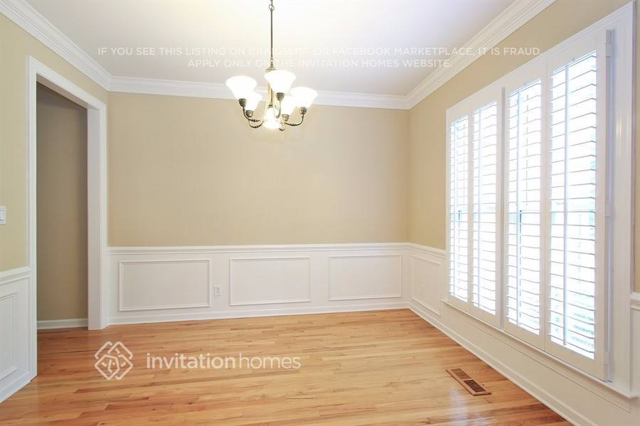 Building Photo - 9501 Arborview Ct