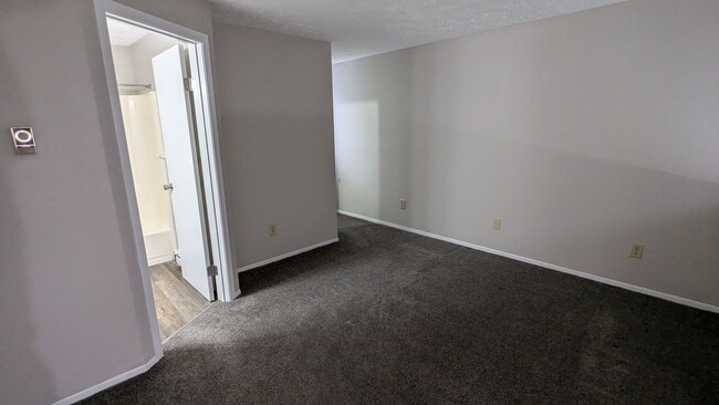 Building Photo - MN Cedar Village (819)