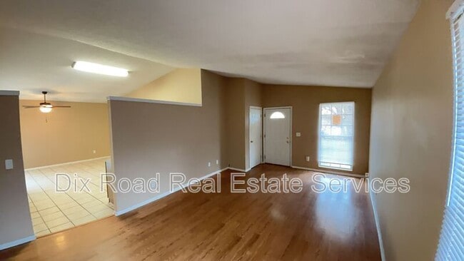 Building Photo - 1713 Bonita Dr