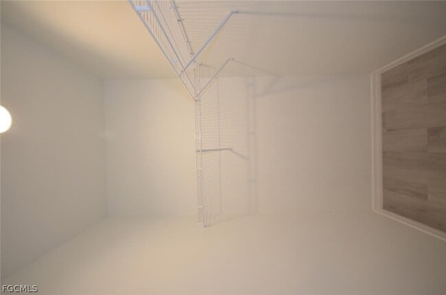 Building Photo - 2197 Davis Ct