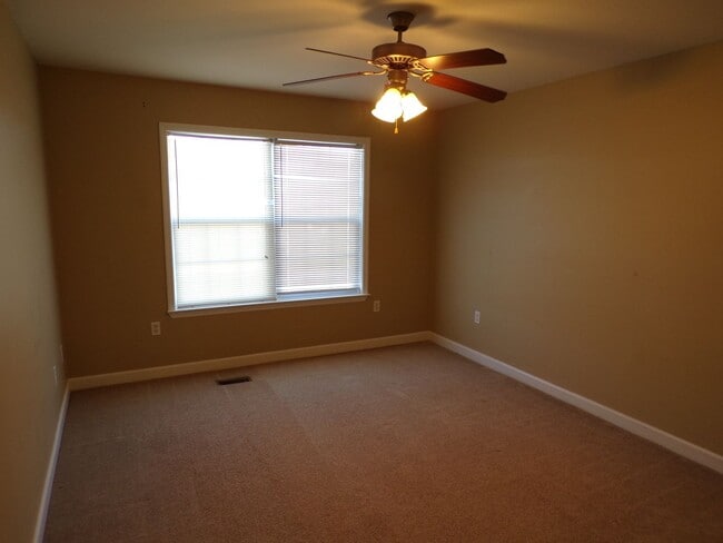 Building Photo - Eagle Landing Townhomes, Enterprise, AL