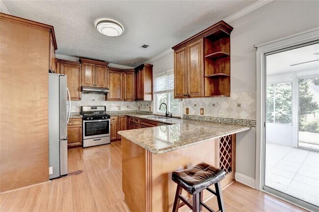 Building Photo - 702 Ashley Glen Ln