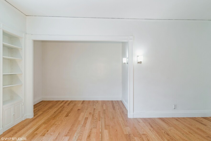 Building Photo - 43 Westland Ave