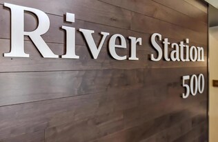 Building Photo - 500 N 2nd St