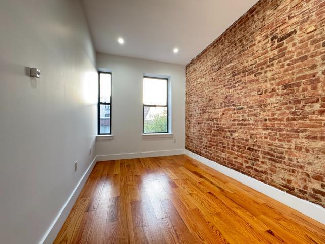 Building Photo - 4 bedroom in Brooklyn NY 11210