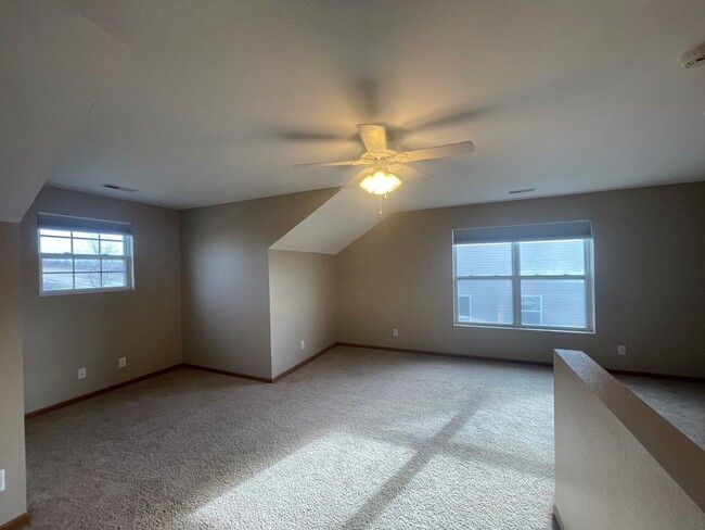 Building Photo - Home for rent in Papillion