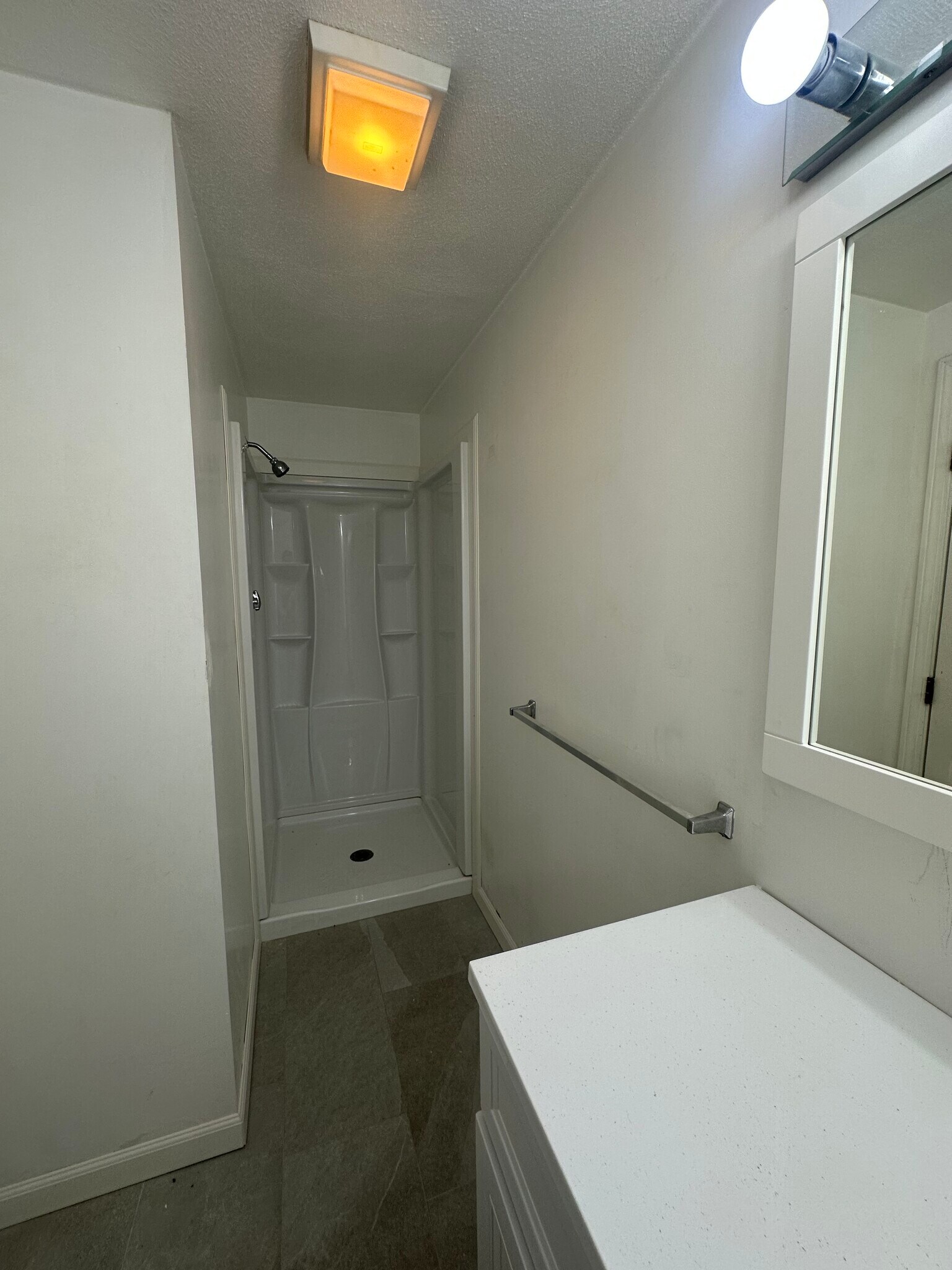 Building Photo - 238 Hanover St