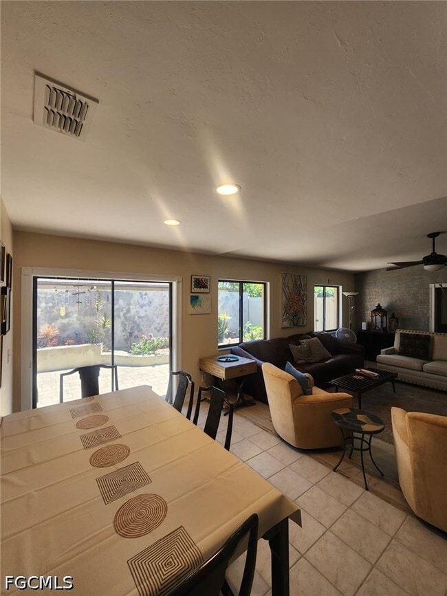 Building Photo - 5873 Wyldewood Lakes Ct