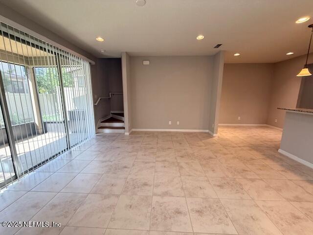 Building Photo - 7028 Buroak Ct