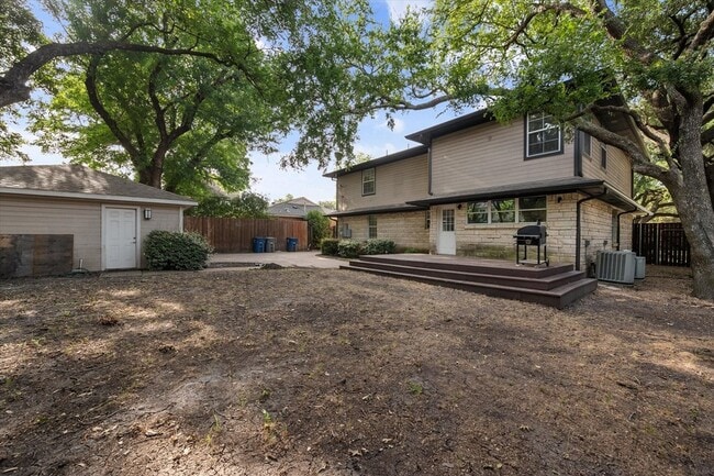 Building Photo - 5305 Emerson Ave