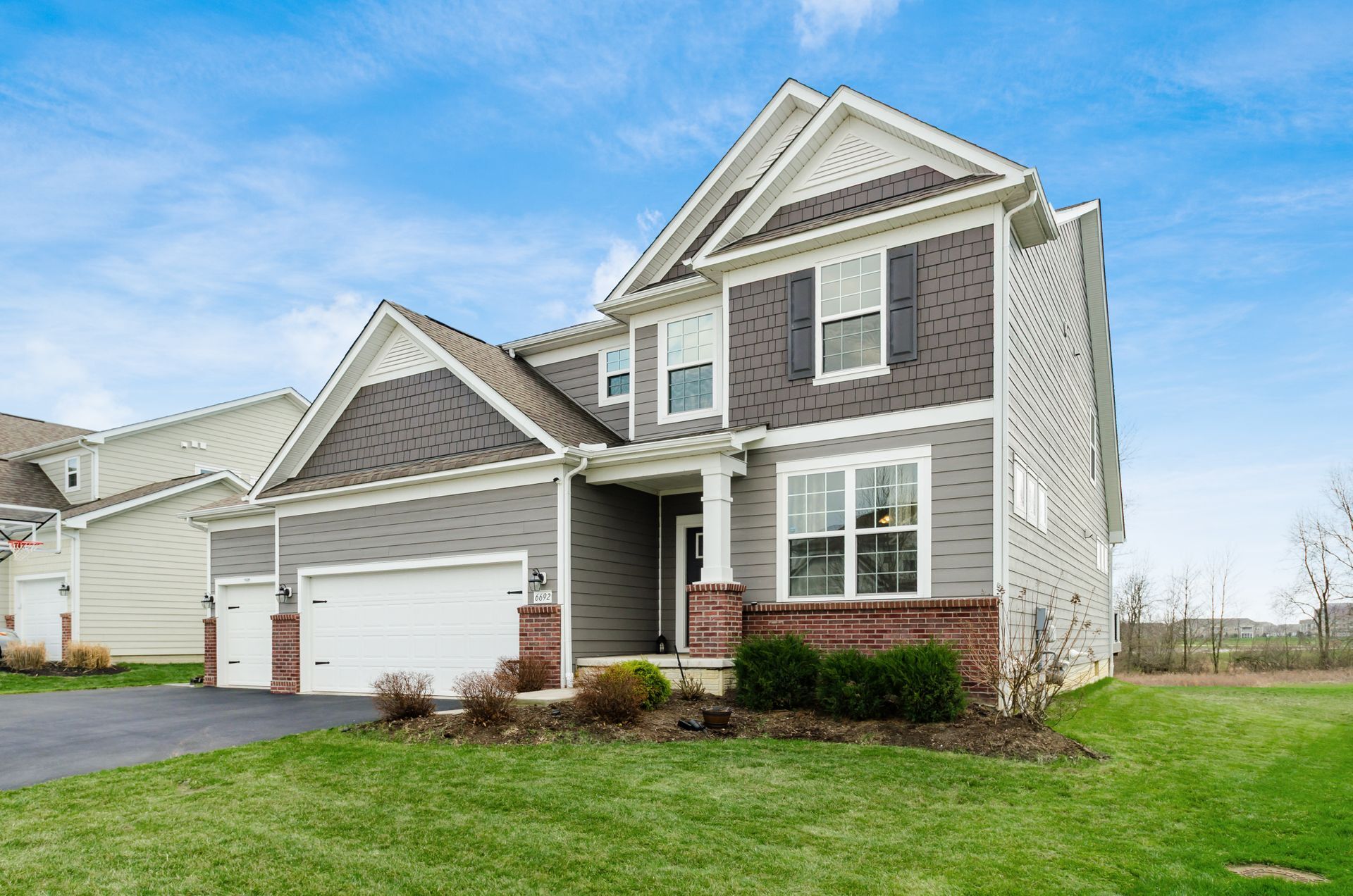 Building Photo - 6692 Rocky Ridge Dr