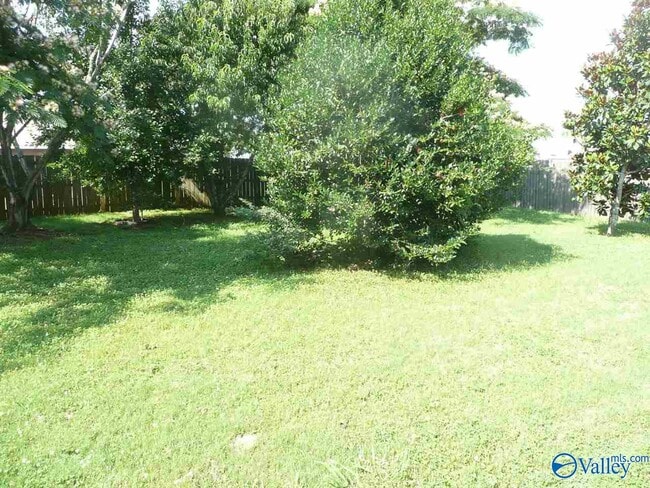 Building Photo - 103 Zeona Ct SW