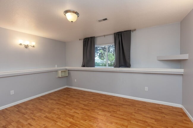 Building Photo - Updated North Spokane Home for Rent