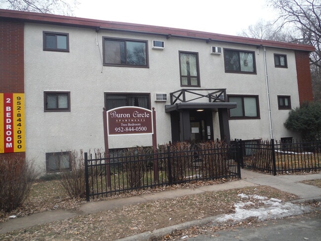 Building Photo - Buron Circle Apartments