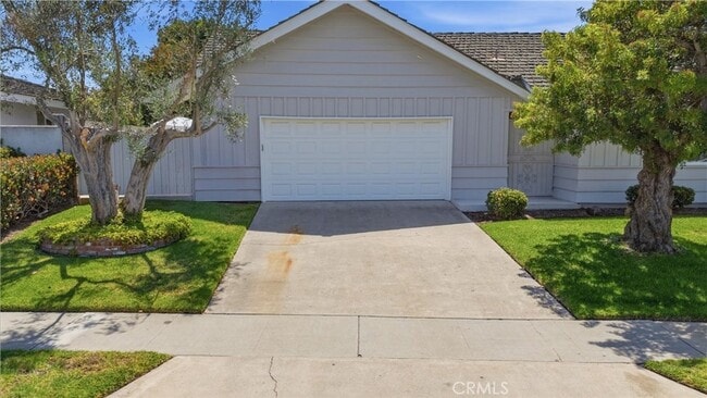 Building Photo - 1260 Somerset Ln