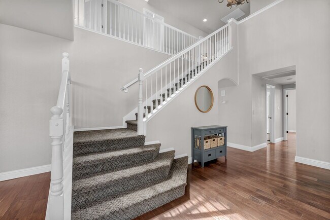 Building Photo - 4360 Great Falls Loop