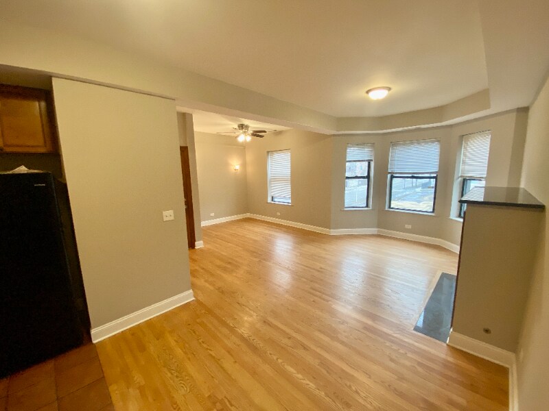 Building Photo - 6557 S Minerva Ave