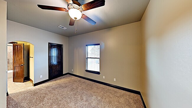 Building Photo - 4 Bedroom home in Rose Creek - DEER CREEK SCHOOLS