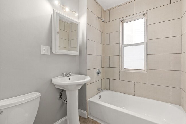 Building Photo - Apply now: https://screen.boompay.app/a/4PByfti3sHSj28kqeheP