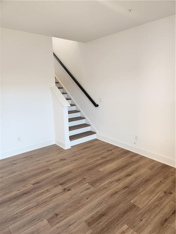 Building Photo - 404 Brodie Dr