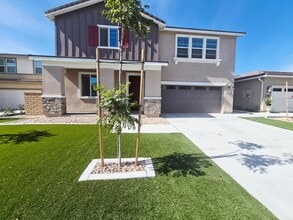 Building Photo - 30436 Adrift Ln