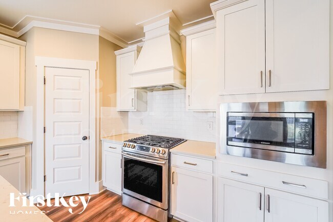 Building Photo - 4953 Natalie Way