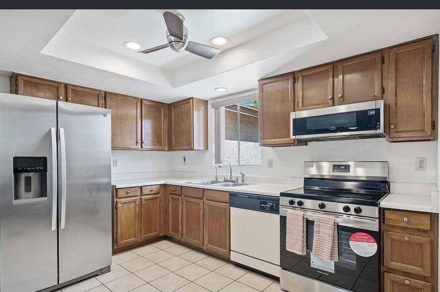 Building Photo - 1612 Leisure World