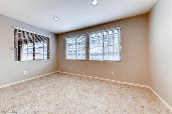 Building Photo - 2552 Sable Creek St