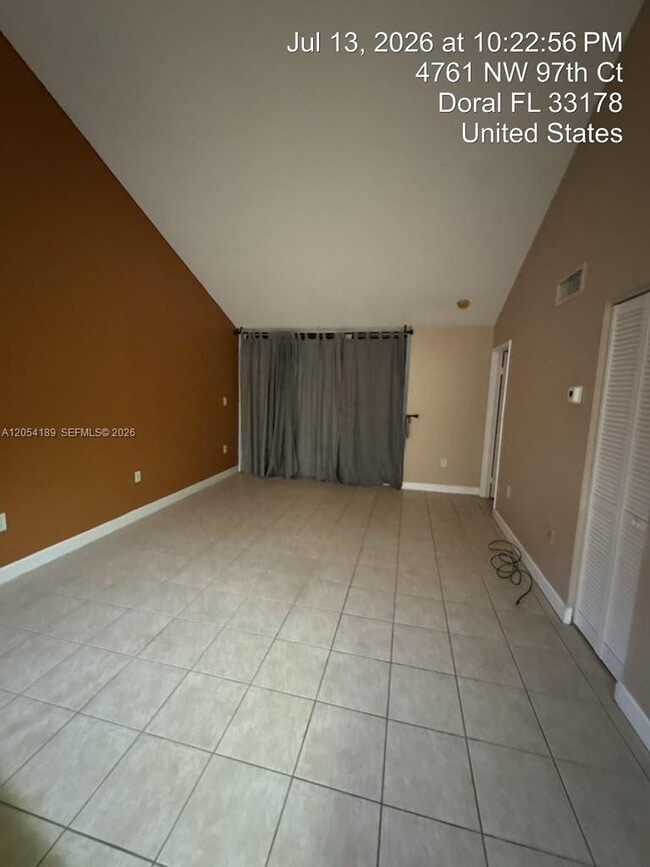 Building Photo - 4765 NW 97th Ct