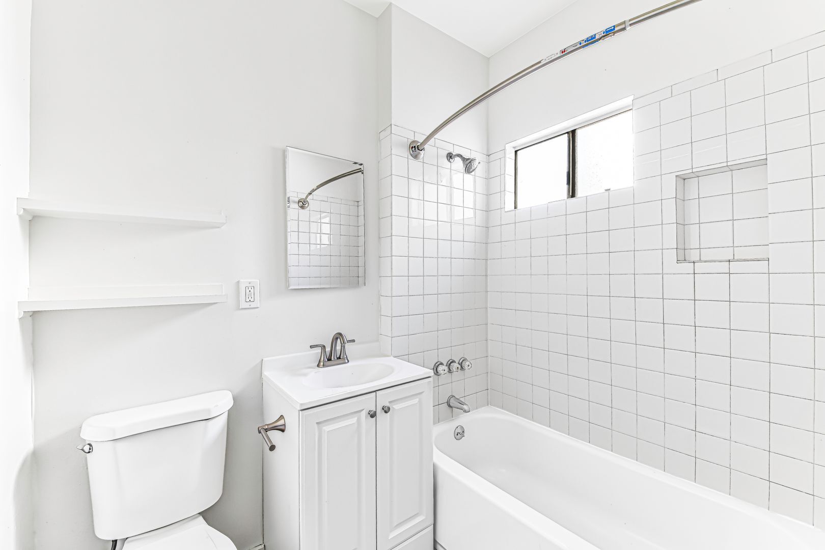 Building Photo - 119 Orange Ave