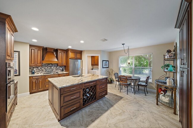 Building Photo - 4304 Hunting Trail