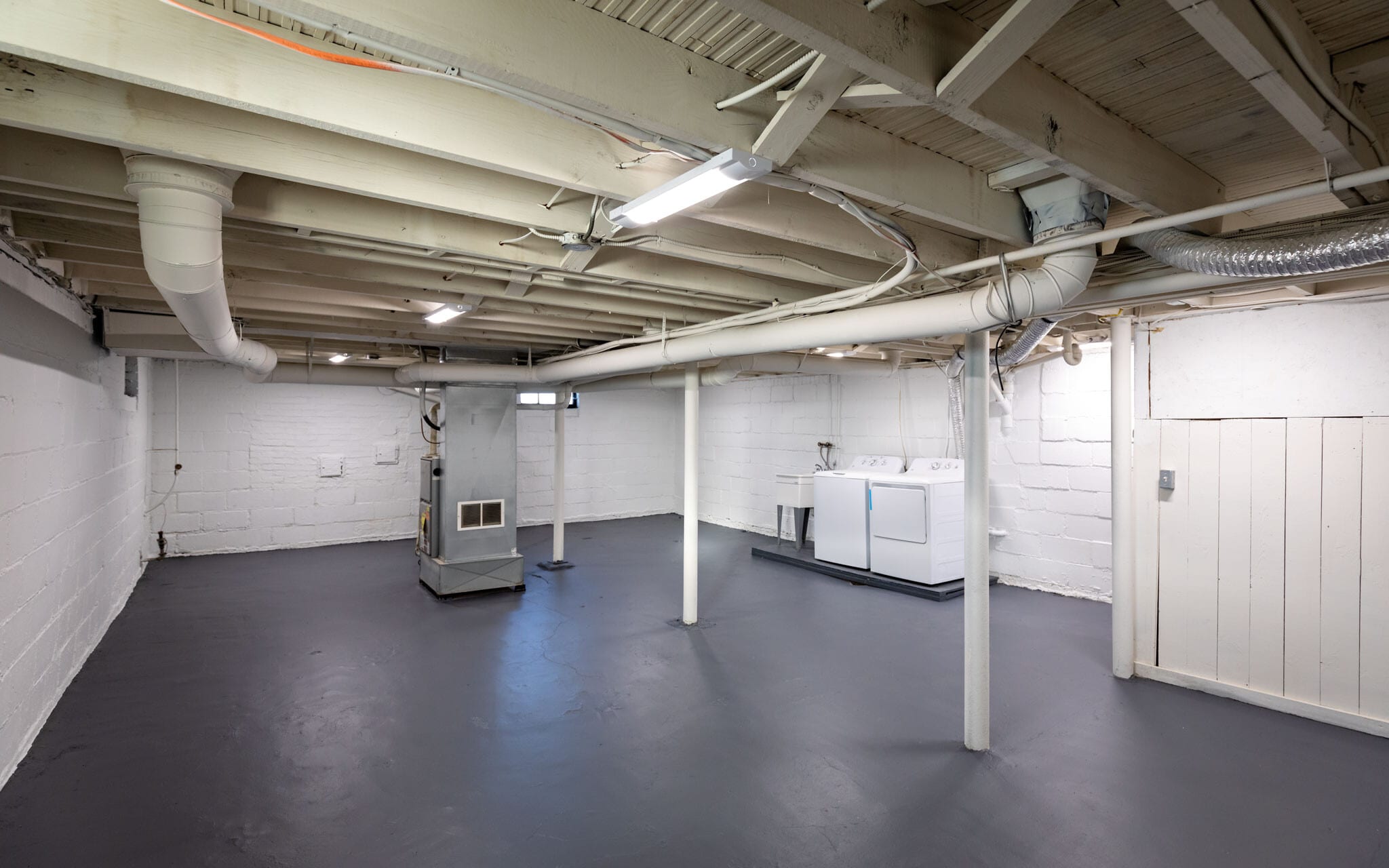 Basement - 2701 Barth Ave
