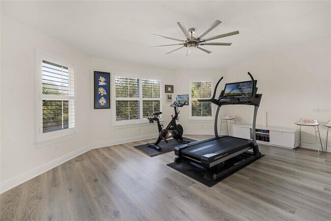 Building Photo - 3609 Simonton Pl
